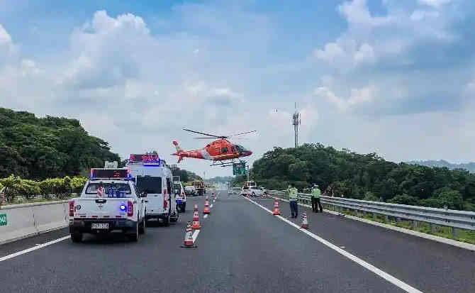 赛罕区高速公路汽车救援案例